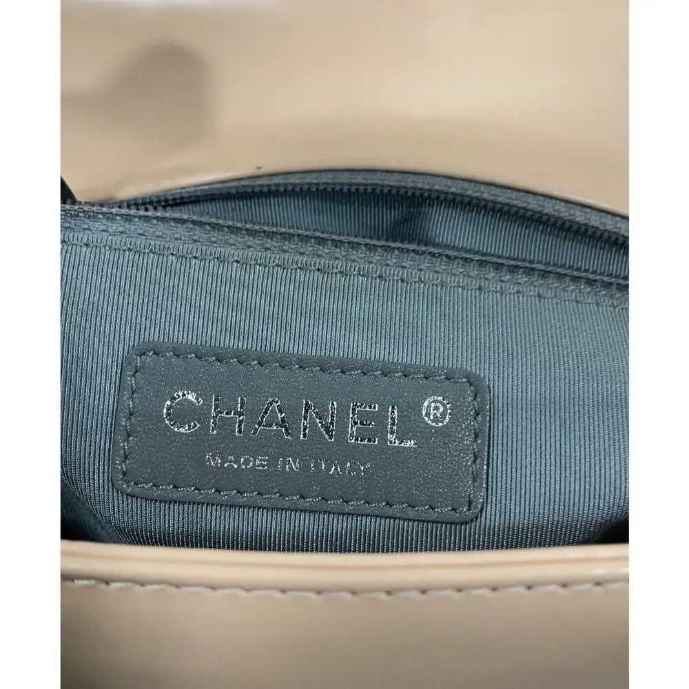 Chanel Reverso Boy Bag Pink Patent With COA And Dust bag - Picture 16 of 16